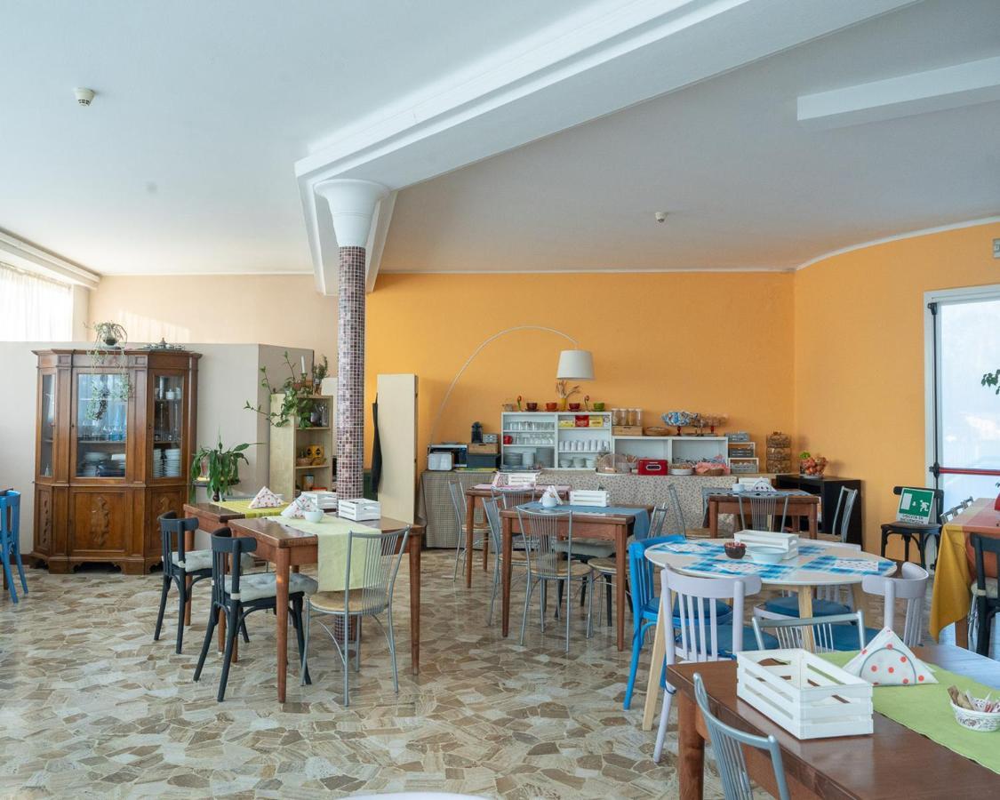 Paese Hotel All'Oasi מראה חיצוני תמונה