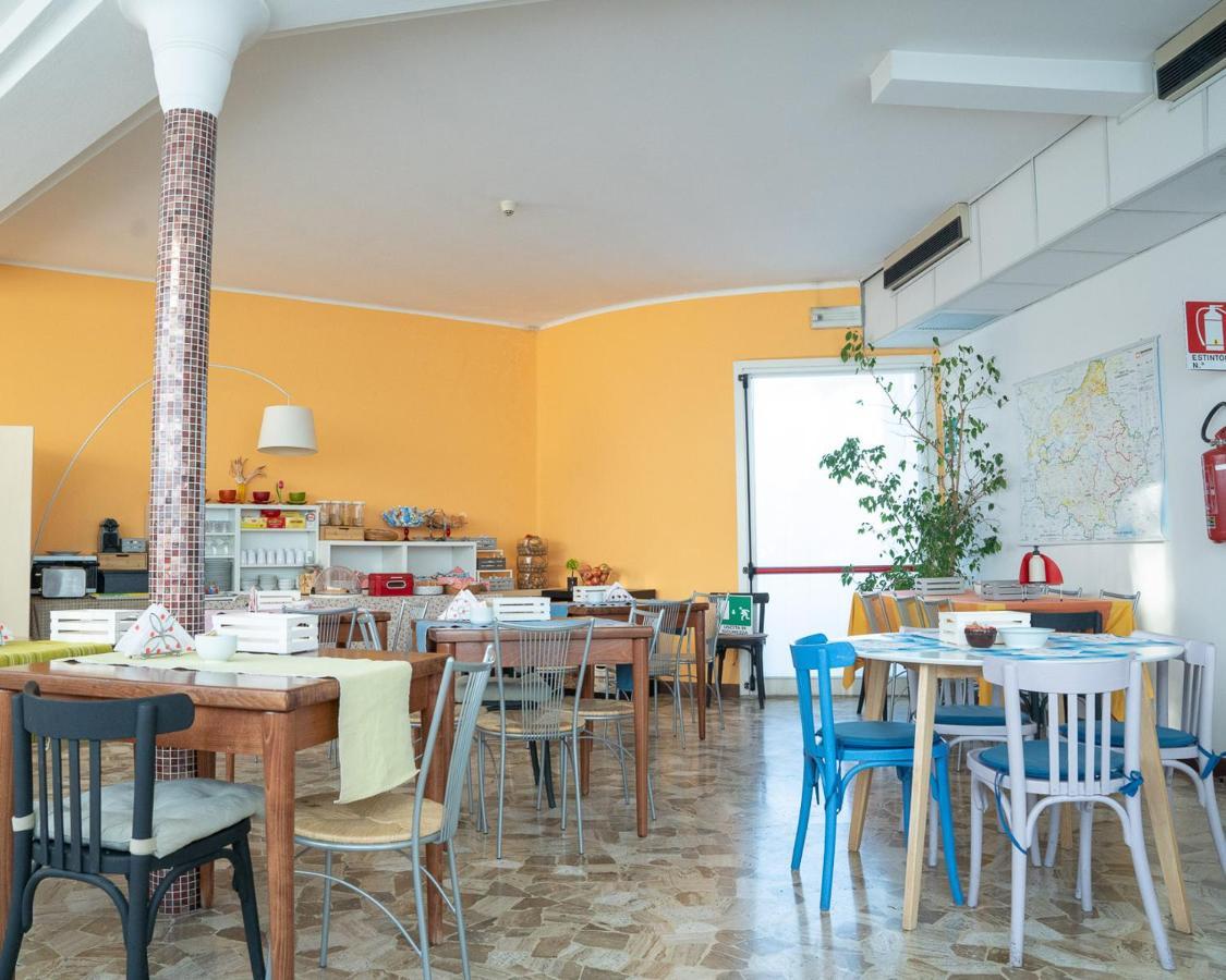 Paese Hotel All'Oasi מראה חיצוני תמונה